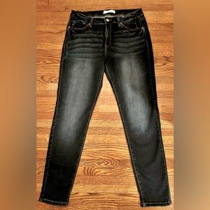 Kancan straight leg Jeans, Dark Wash, Women’s Size 13